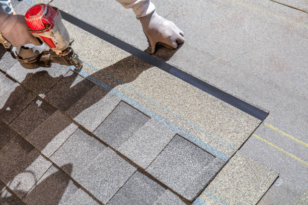 Best Emergency Roof Repair  in Cresco, IA